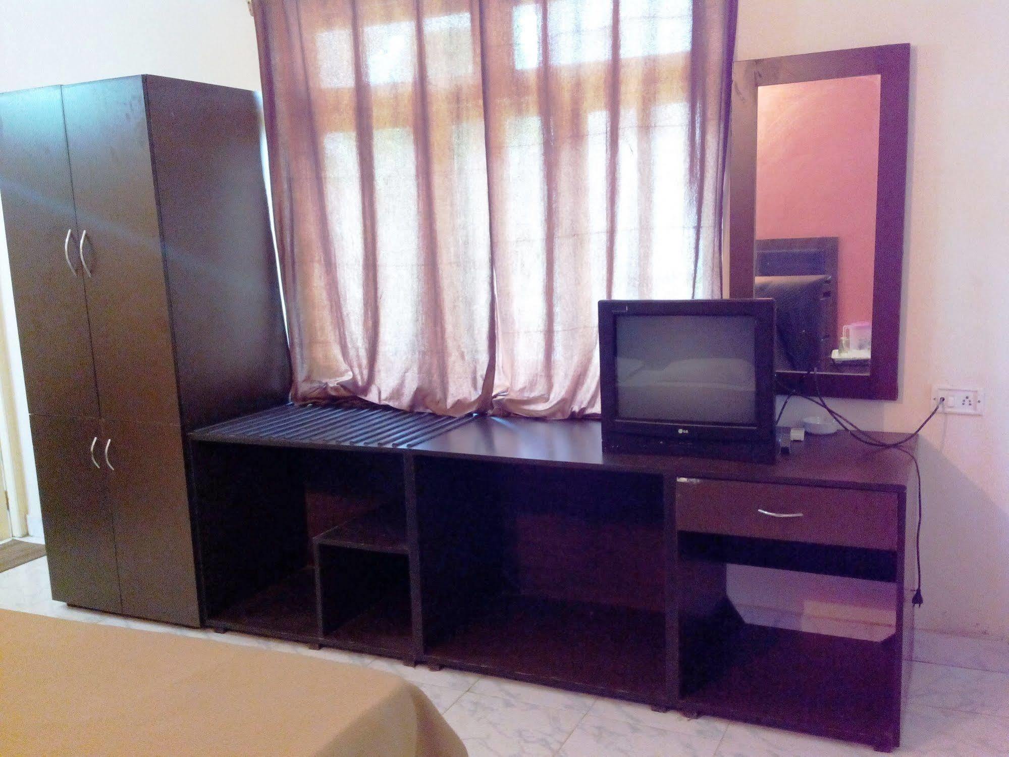 Royal Mirage Beach Resort Candolim Exterior foto