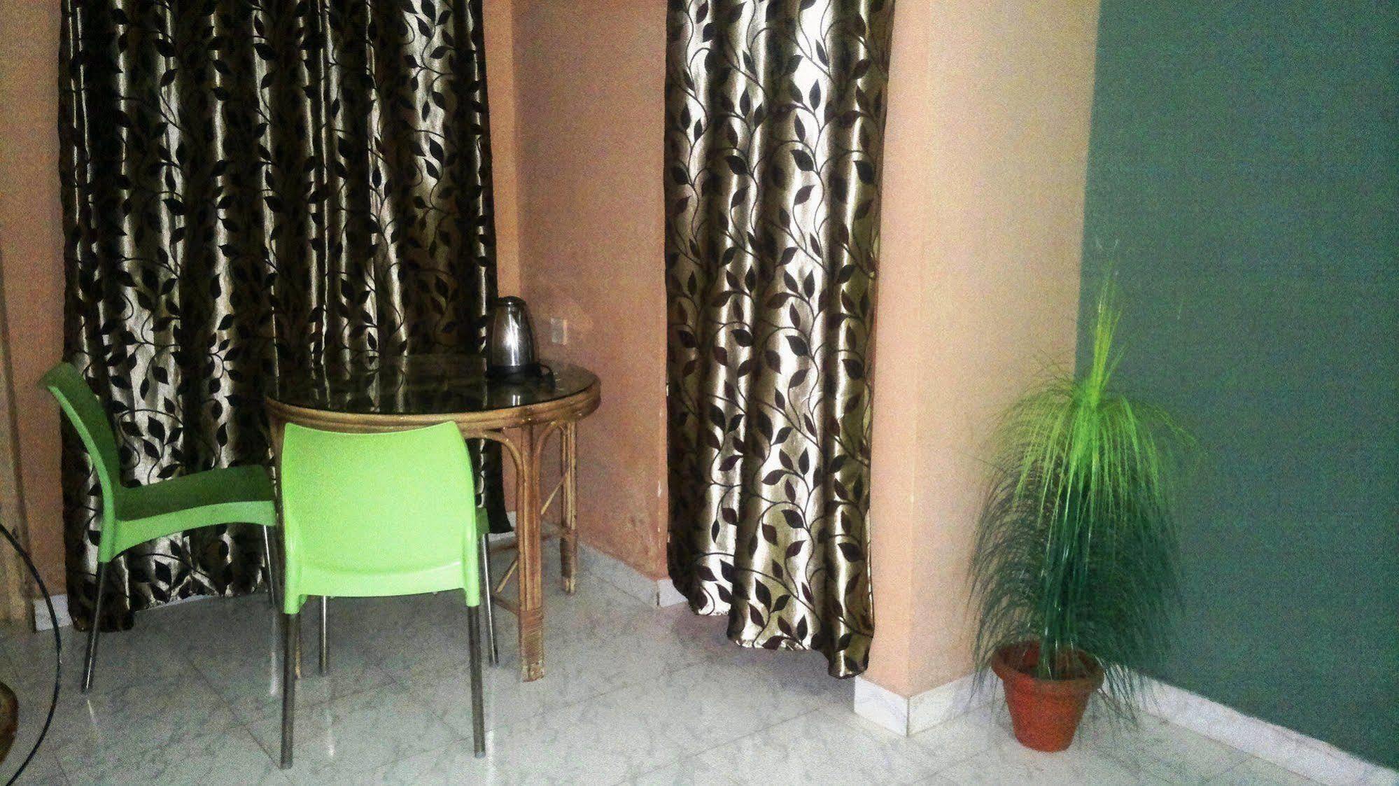 Royal Mirage Beach Resort Candolim Exterior foto